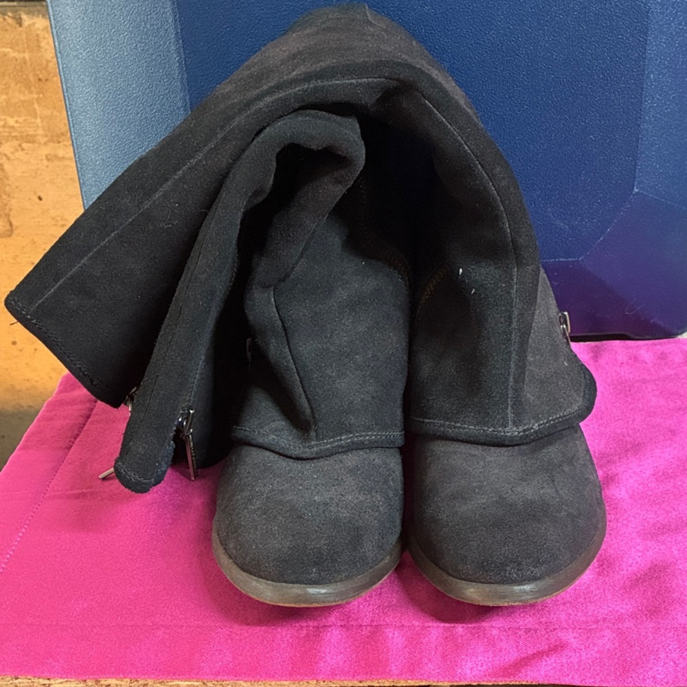 Donald J. Pliner Black Heeled Boots